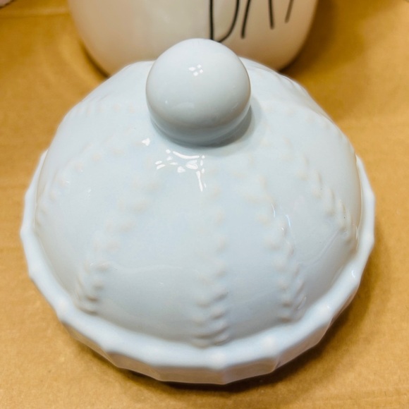 Rae Dunn mug with toboggan lid. White mug black letters, light blue top. - Picture 8 of 8